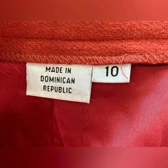 Wool Skirt- made in the Dominican Republic. Size 10 - Picture 6 of 11
